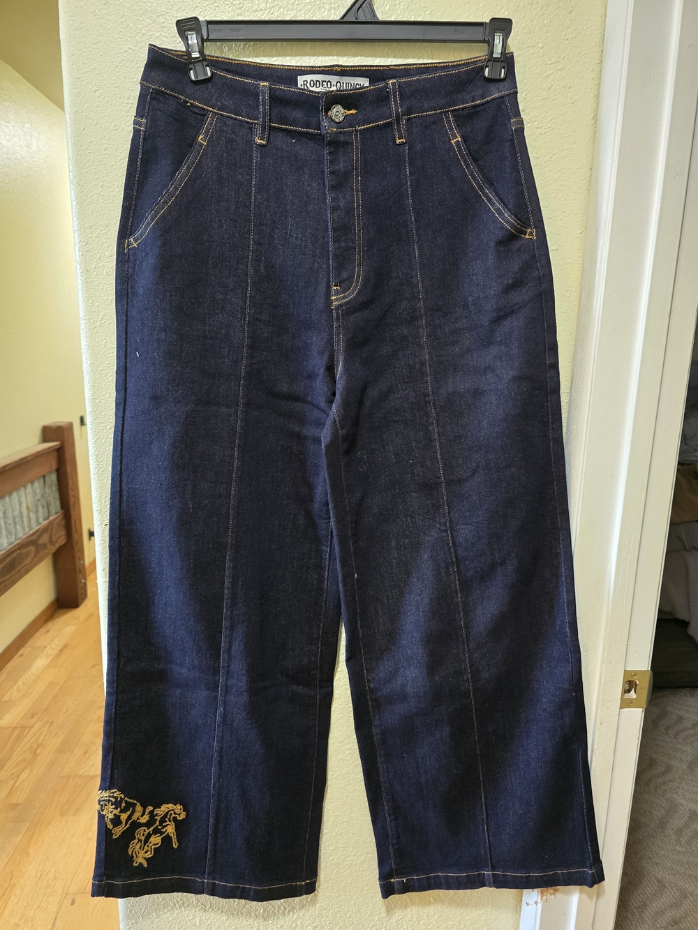 Rodeo Quincy Women's Dark Blue Wide-Leg Jeans With Chain Stitch Horses